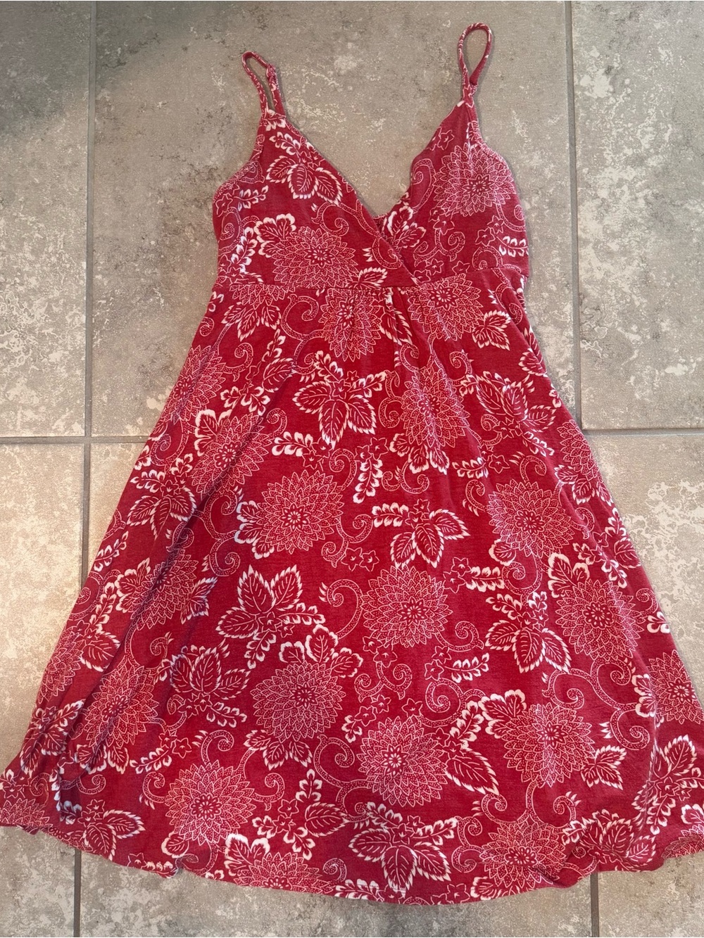 Express Red Floral Midi Dress with White Print